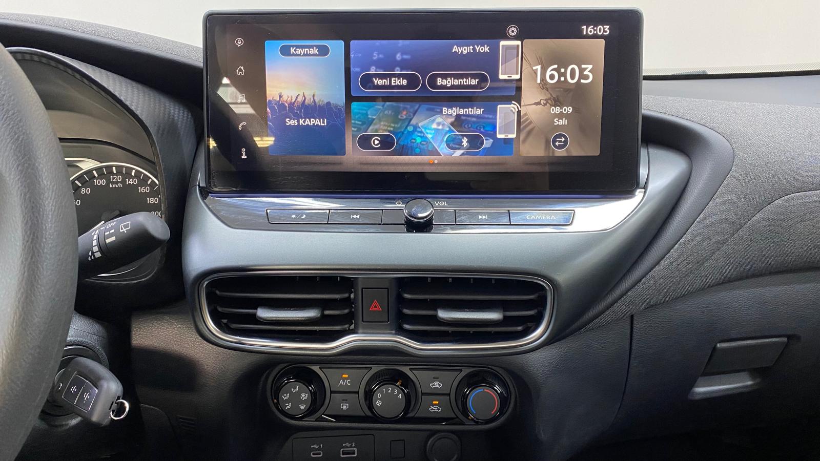 NISSAN JUKE 14